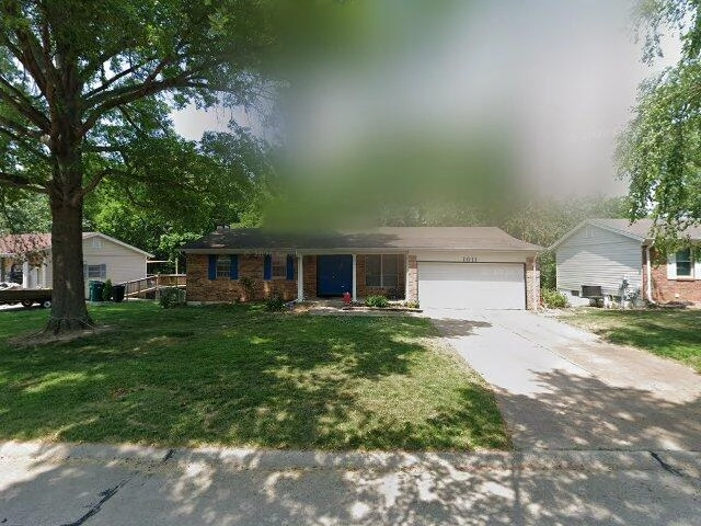House image located at Fenton, MO 63026