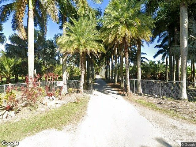 House image located at Miami, FL 33187