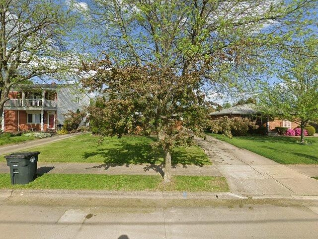 House image located at Akron, OH 44312