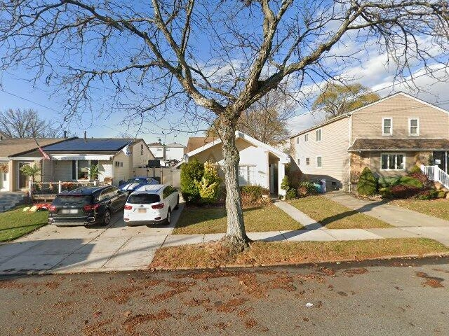 House image located at Staten Island, NY 10312