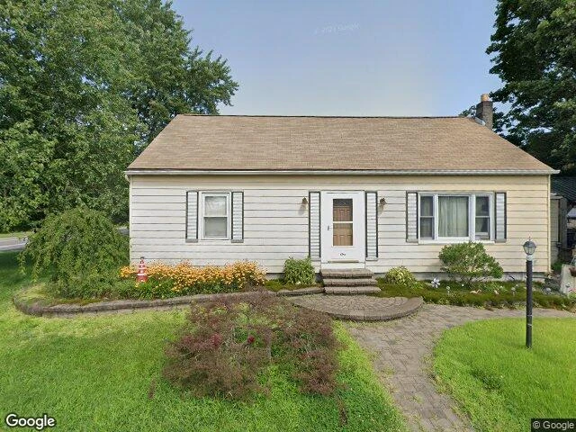 House image located at Waterford, NY 12188