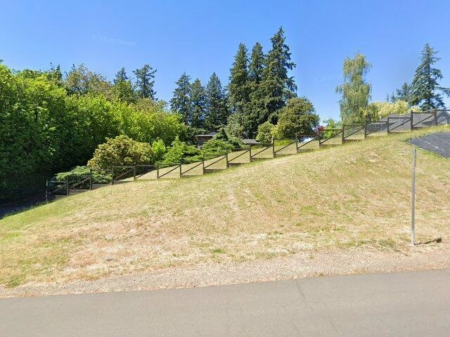 House image located at Portland, OR 97224