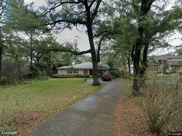 House image located at Niceville, FL 32578