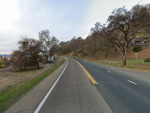 House image located at Clearlake Oaks, CA 95423