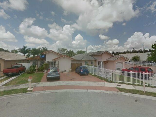 House image located at Miami, FL 33184