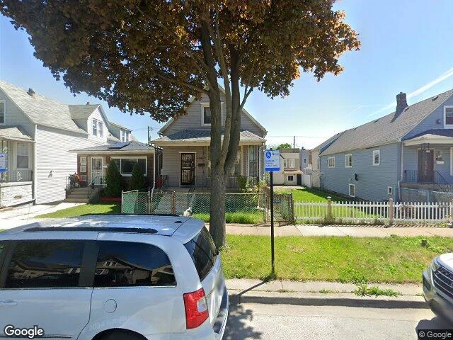 House image located at Chicago, IL 60617