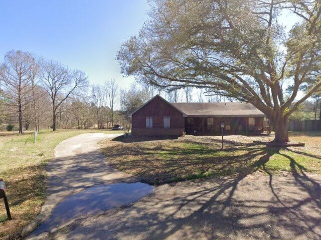 House image located at Jackson, MS 39212