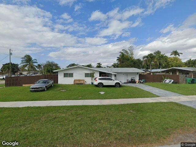 House image located at Miami, FL 33157