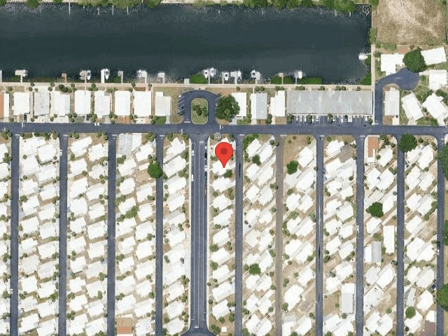 House image located at Tampa, FL 33611