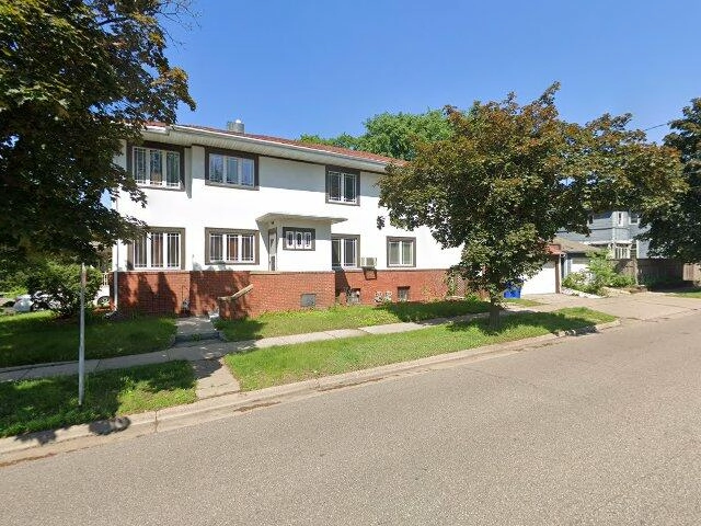House image located at Saint Paul, MN 55105
