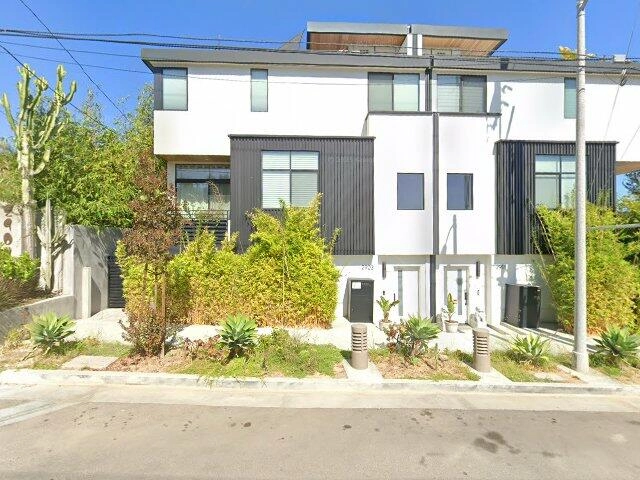 House image located at Chaska, MN 55318