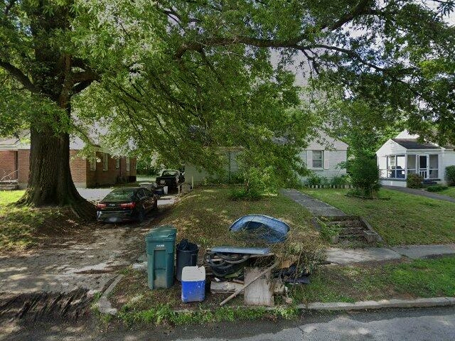 House image located at Memphis, TN 38111