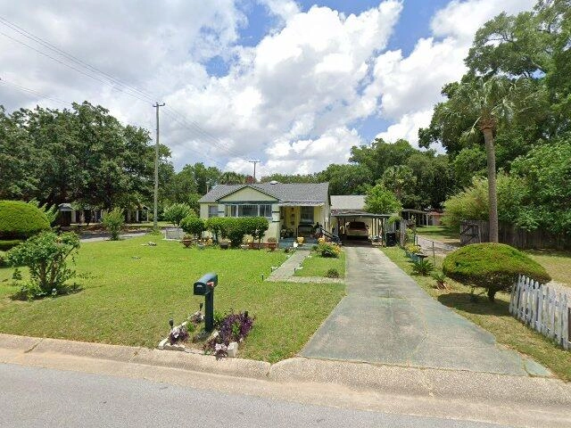 House image located at Pensacola, FL 32502