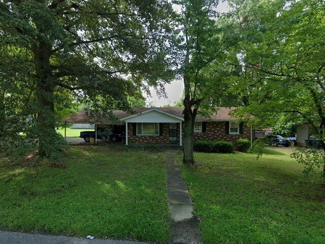 House image located at Chandler, IN 47610