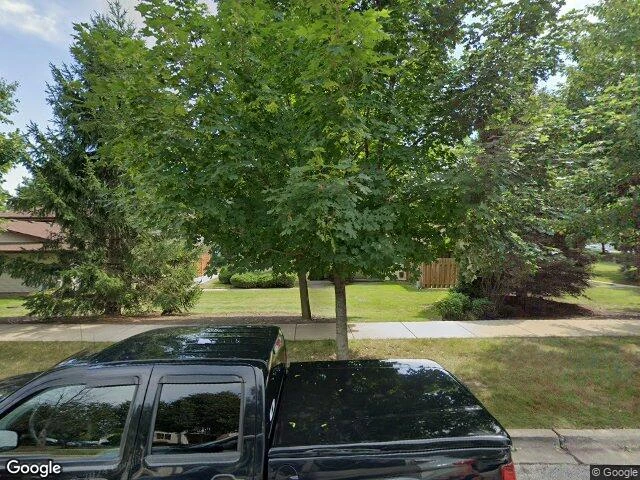 House image located at Aurora, IL 60505