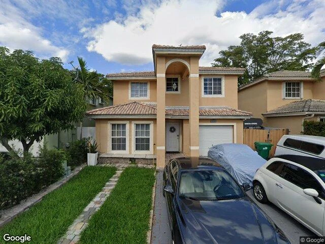 House image located at Miami, FL 33196