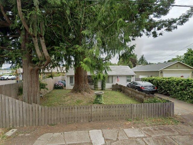 House image located at Newberg, OR 97132