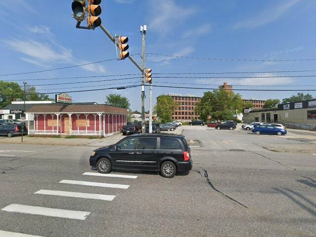 House image located at Goffstown, NH 03045