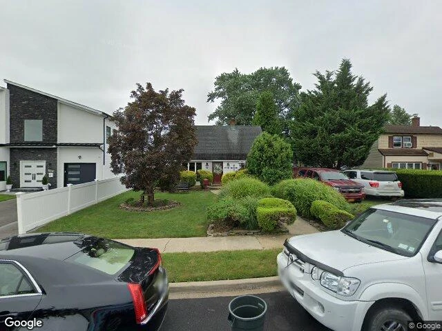 House image located at Levittown, NY 11756