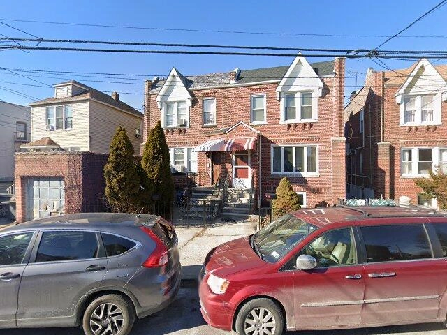 House image located at Bronx, NY 10461