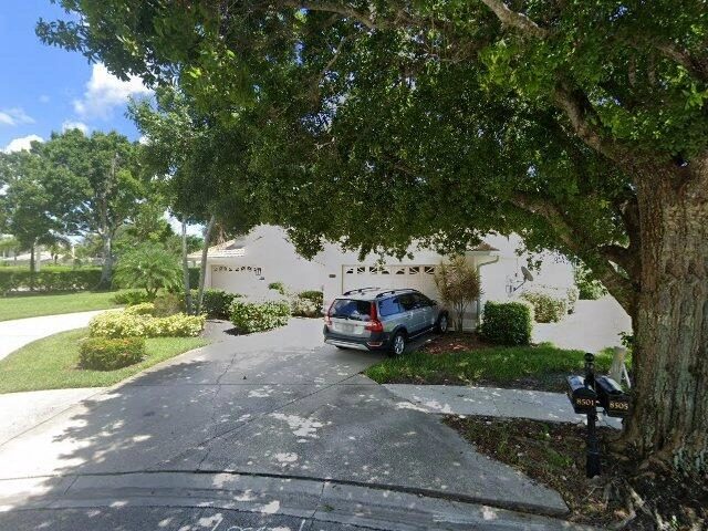 House image located at Irving, TX 75063