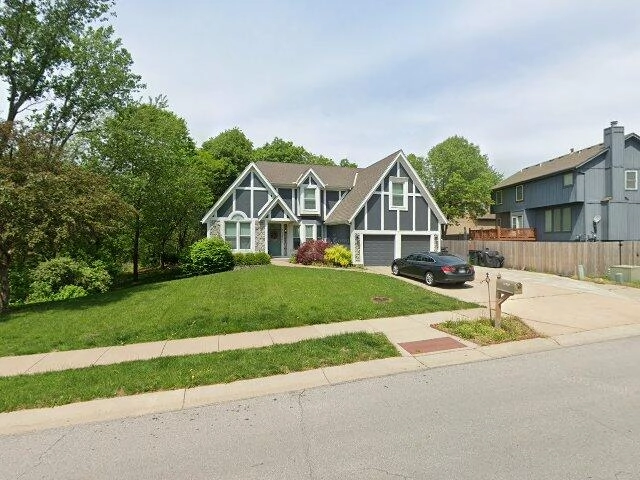 House image located at Olathe, KS 66061