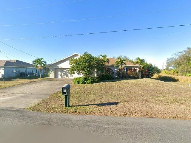 House image located at Fort Myers, FL 33913