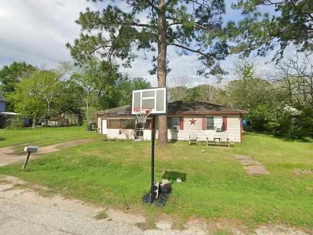 House image located at El Campo, TX 77437