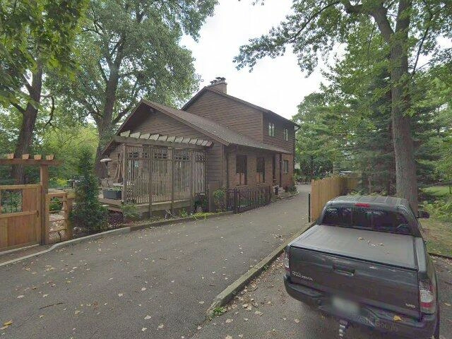 House image located at Round Lake, IL 60073