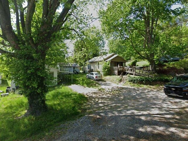 House image located at Corydon, IN 47112