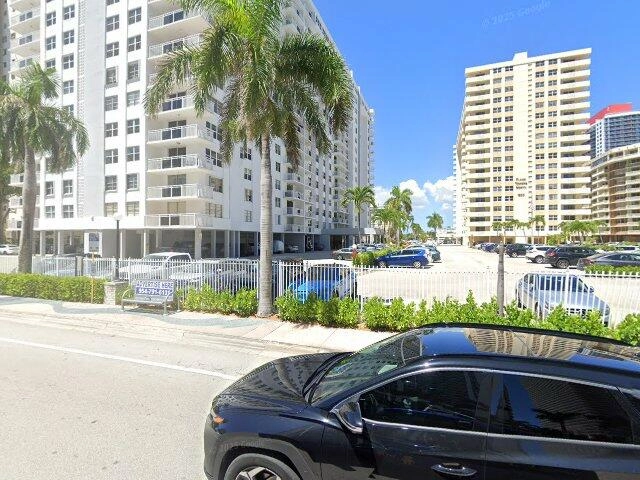 House image located at Hallandale, FL 33009