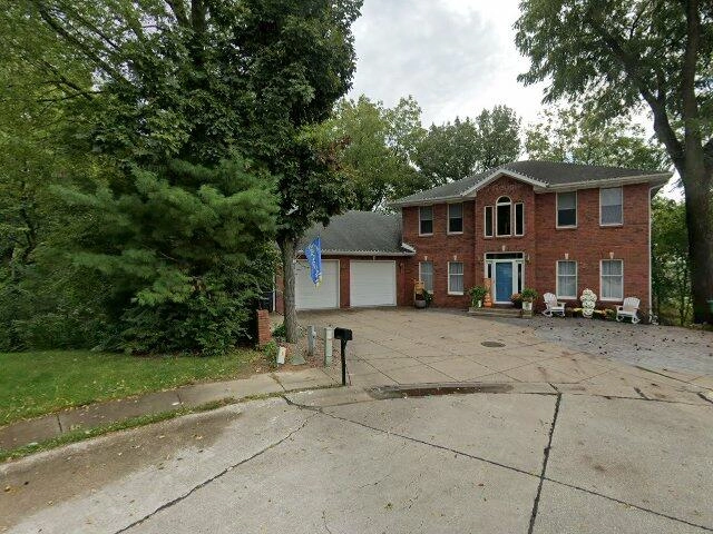 House image located at Moline, IL 61265