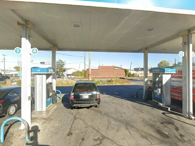 House image located at Indianapolis, IN 46218