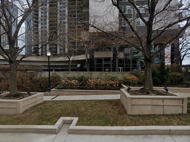 House image located at Chicago, IL 60601