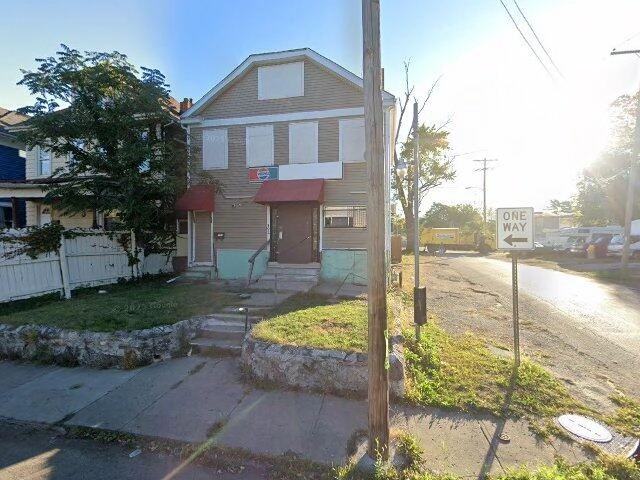 House image located at Columbus, OH 43204