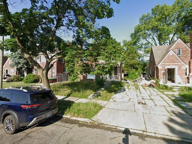 House image located at Detroit, MI 48227