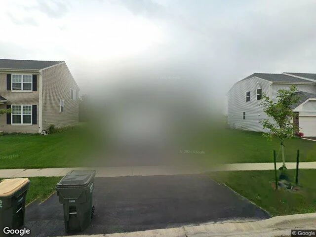 House image located at Round Lake, IL 60073