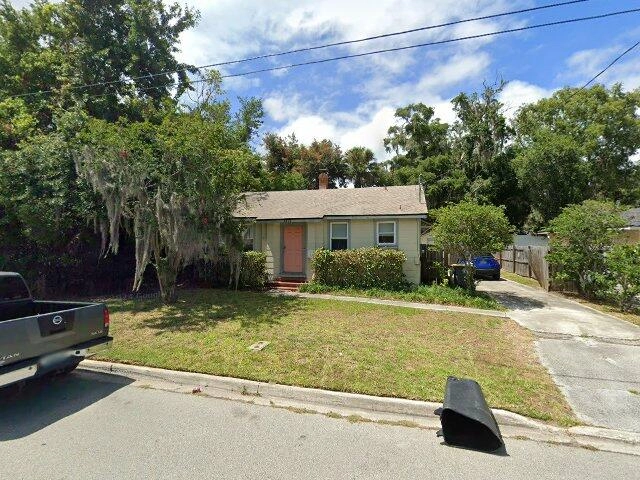 House image located at Jacksonville, FL 32207