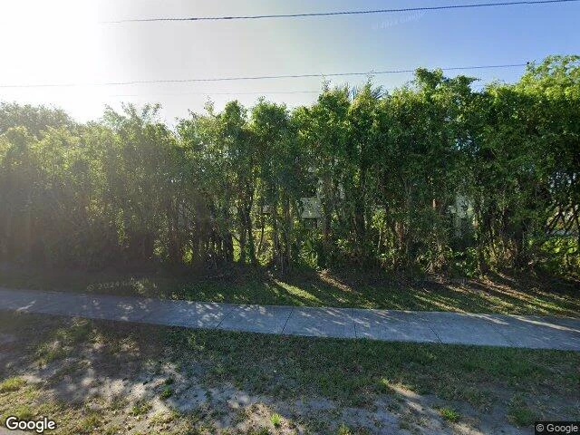 House image located at Lake Worth, FL 33467