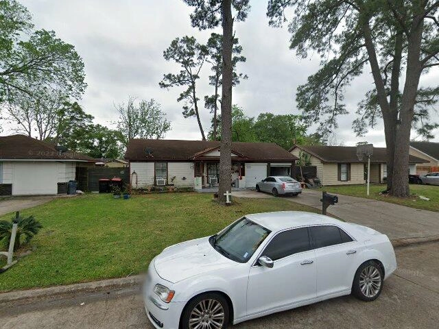 House image located at Houston, TX 77039