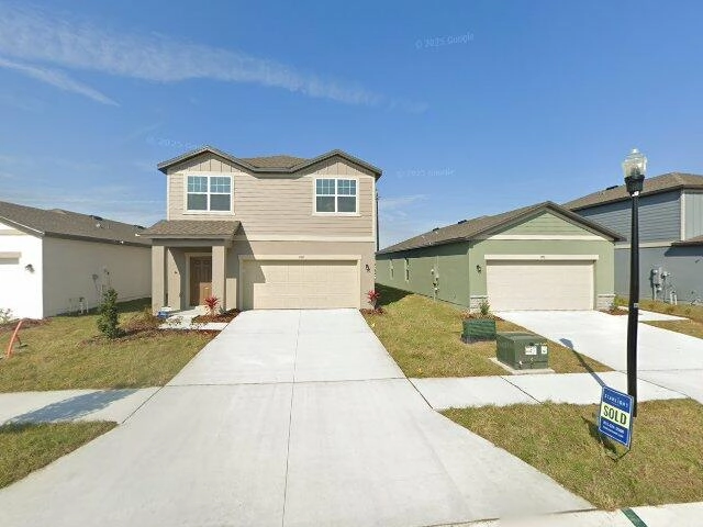 House image located at Ruskin, FL 33570