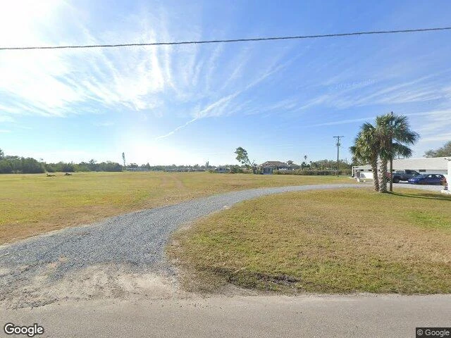 House image located at Ruskin, FL 33570