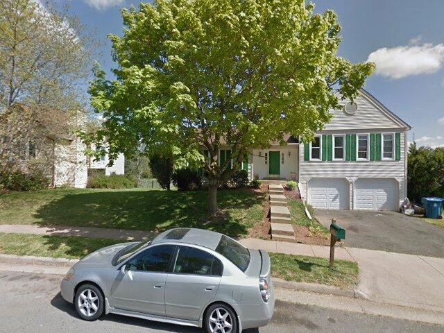 House image located at Centreville, VA 20120