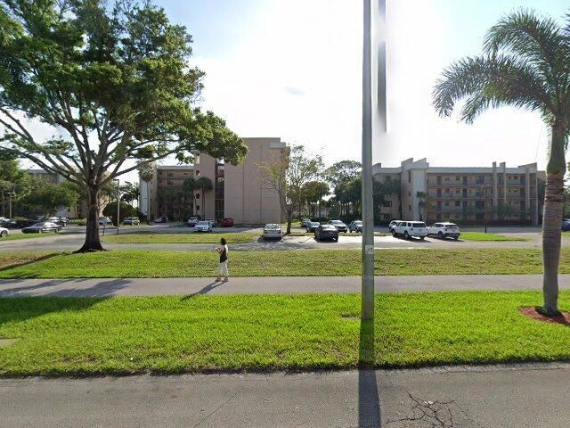 House image located at Lake Worth, FL 33467