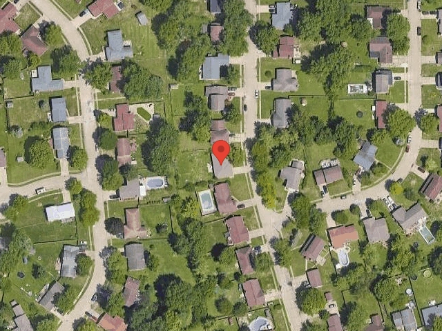 House image located at Indianapolis, IN 46237
