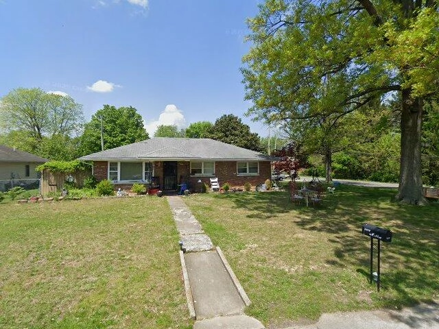 House image located at New Albany, IN 47150