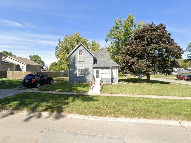 House image located at Indianola, IA 50125