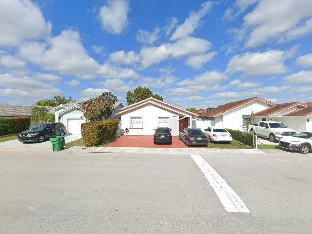 House image located at Miami, FL 33175