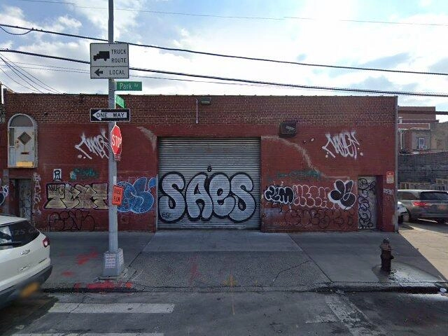 House image located at Edison, NJ 08820