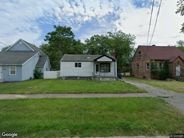 House image located at South Holland, IL 60473